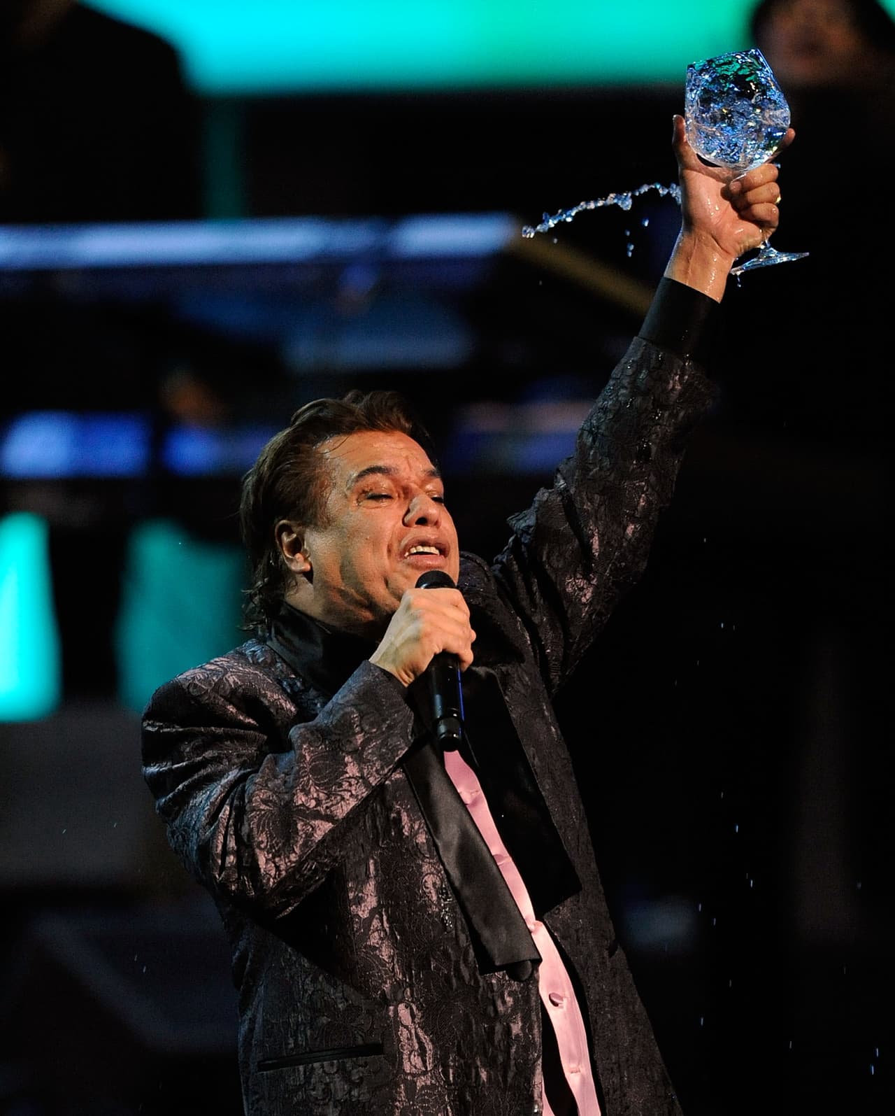 Una gran noche, para una gran estrella, que seguirá brillando por mucho tiempo.