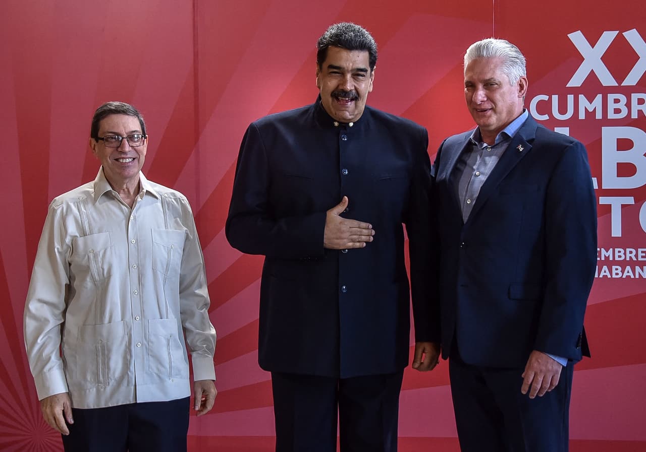 Sin embargo, el gobernante de Venezuela dijo que "los pueblos de las Américas estamos más firmemente claros de lo que es nuestro destino, nuestro destino es la unión, la liberación y el Alba el camino de la unión y la liberación de los pueblos”.