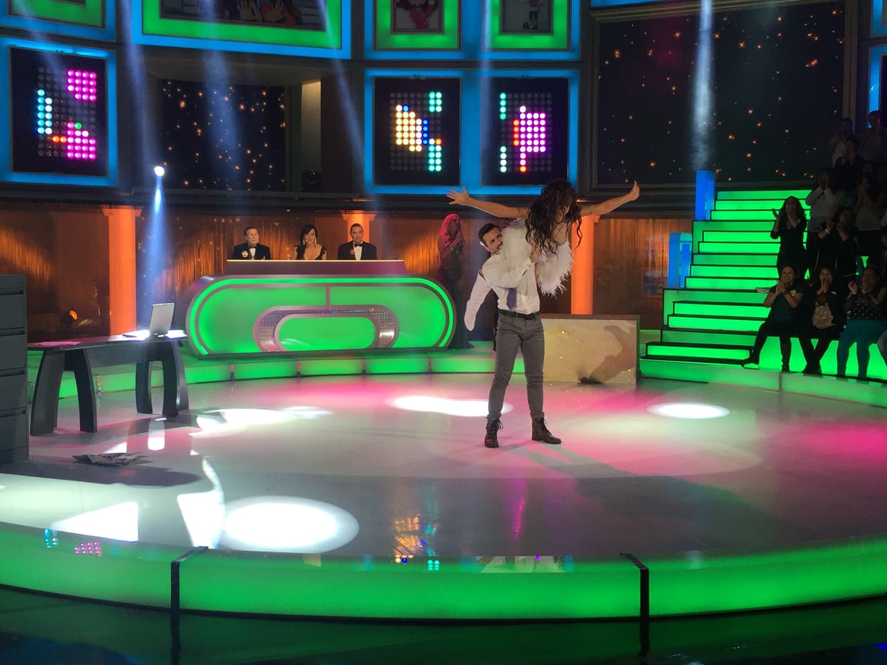 Mucha diversión se vivió este sábado en la fiesta de Sabadazo.