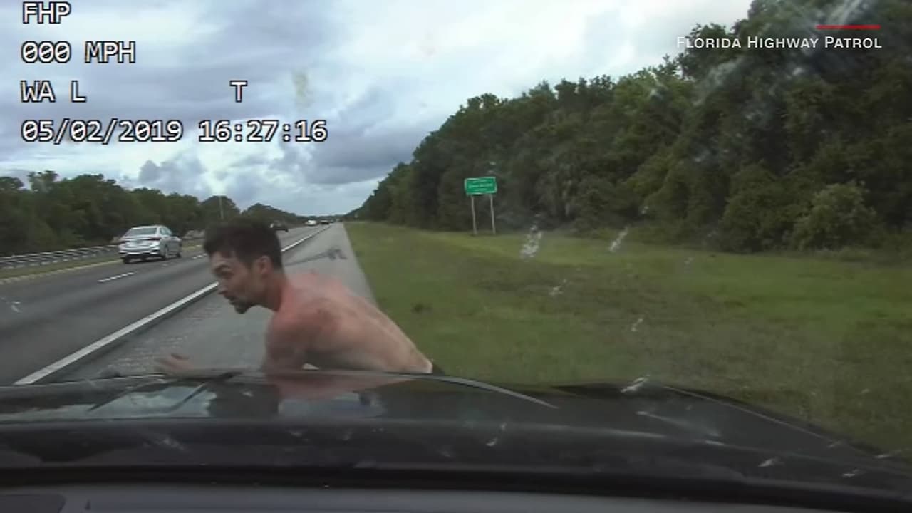 Así robó un hombre la patrulla de un oficial de carreteras en Florida (VIDEO)
