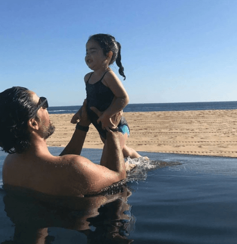 Su esposo Luis y su hija Giulietta se divirtieron en grande.