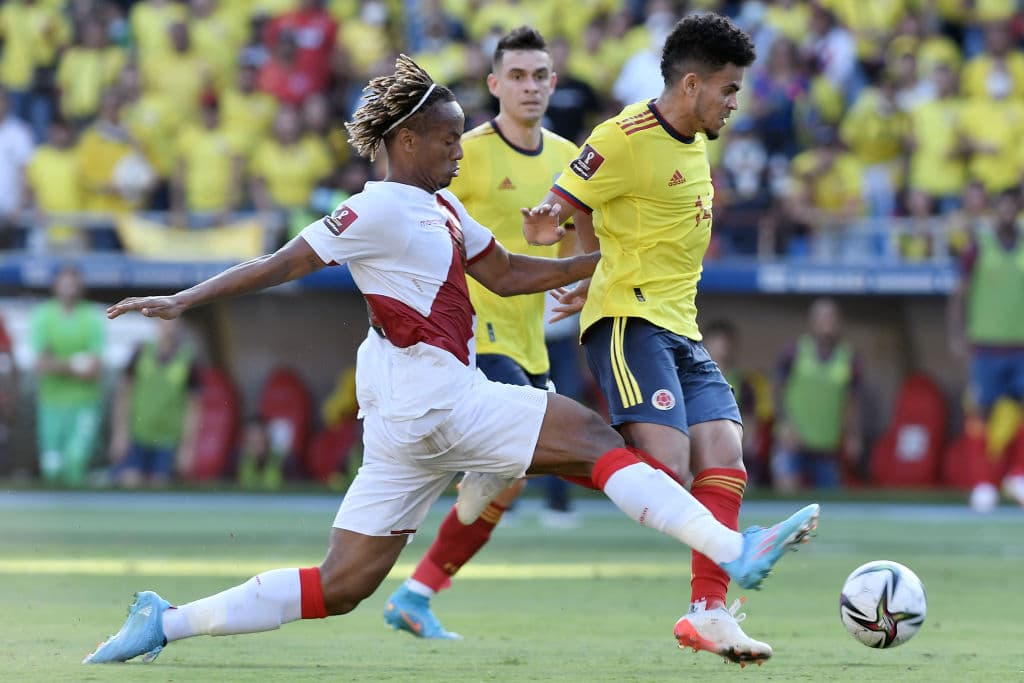 Edinson Flores es el hombre del día para Perú ya que marcó el tanto que les dio la victoria 0-1 sobre Colombia.