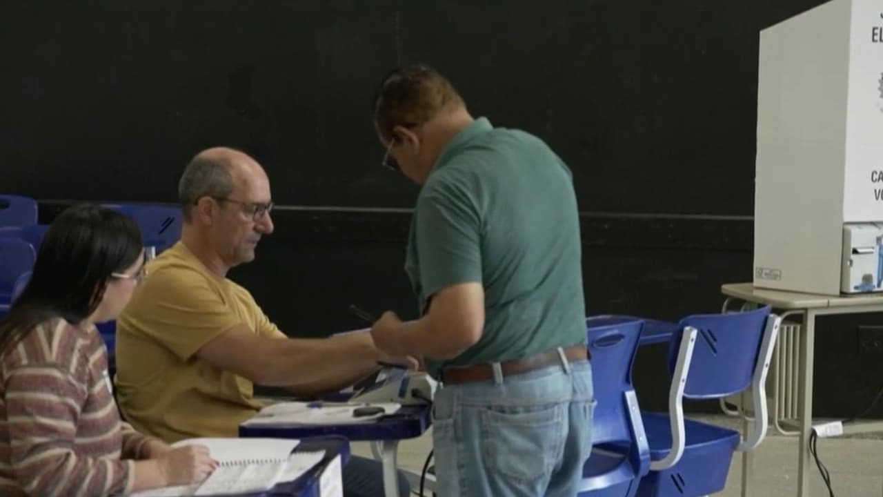 Tras la primera vuelta en Brasil: La clave en los más de 30 millones de ciudadanos que no votaron