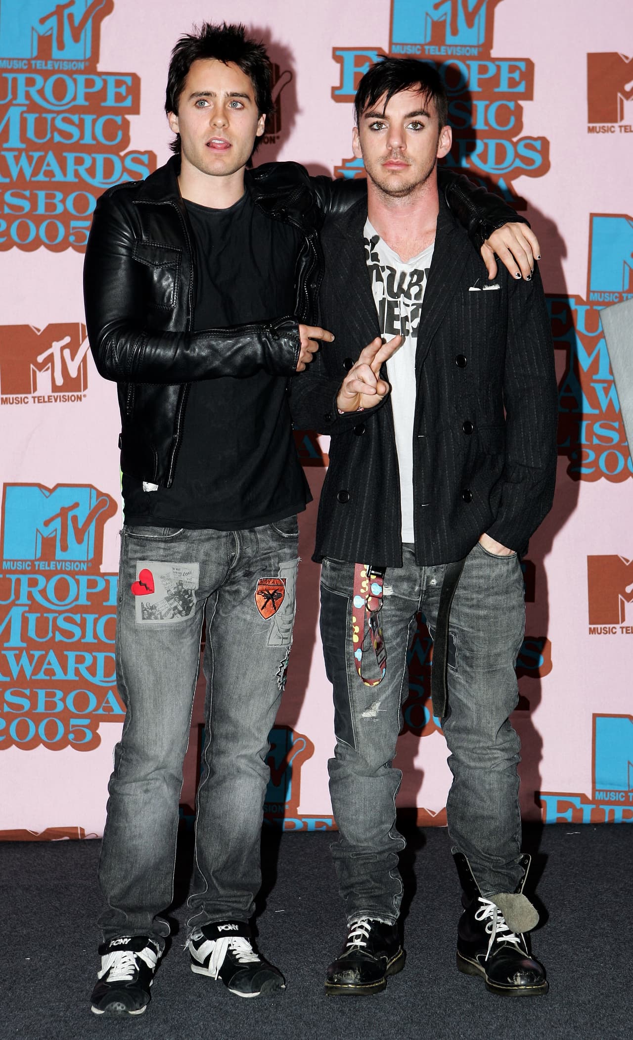 Shannon realmente no es un desconocido, ya que es el baterista de la banda de rock de Jared, 30 Seconds to Mars.