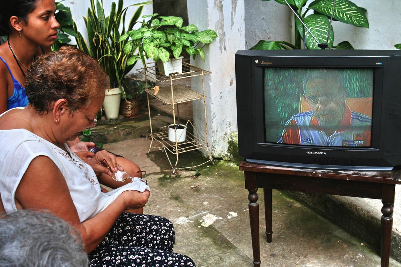 Cuba estudia incluir anuncios comerciales en la televisión