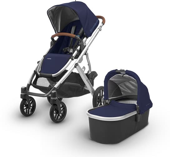 <b>UppaBaby Vista</b>
<br>Una de sus grandes ventajas es que ofrece moisés y el cochecito para cuando el bebé esté más grande. El asiento del cochecito se puede ubicar en diferentes posiciones, todas muy seguras para el pequeño.