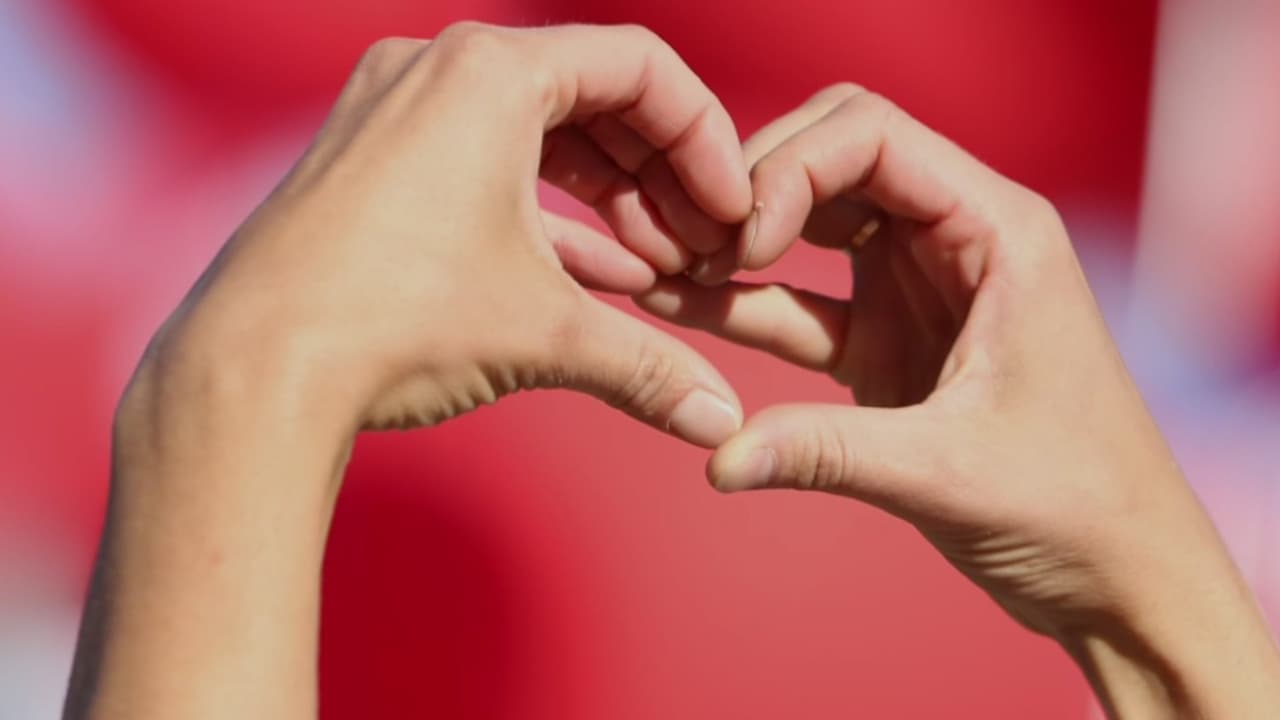 Prueba de uñas alerta sobre acropaquia y posibles problemas de pulmón, corazón o hígado