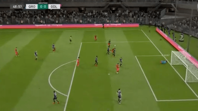 Chivas vence al Querétaro 0-2 con Beltrán en los controles del FIFA 20, sobre Marcel Ruiz.