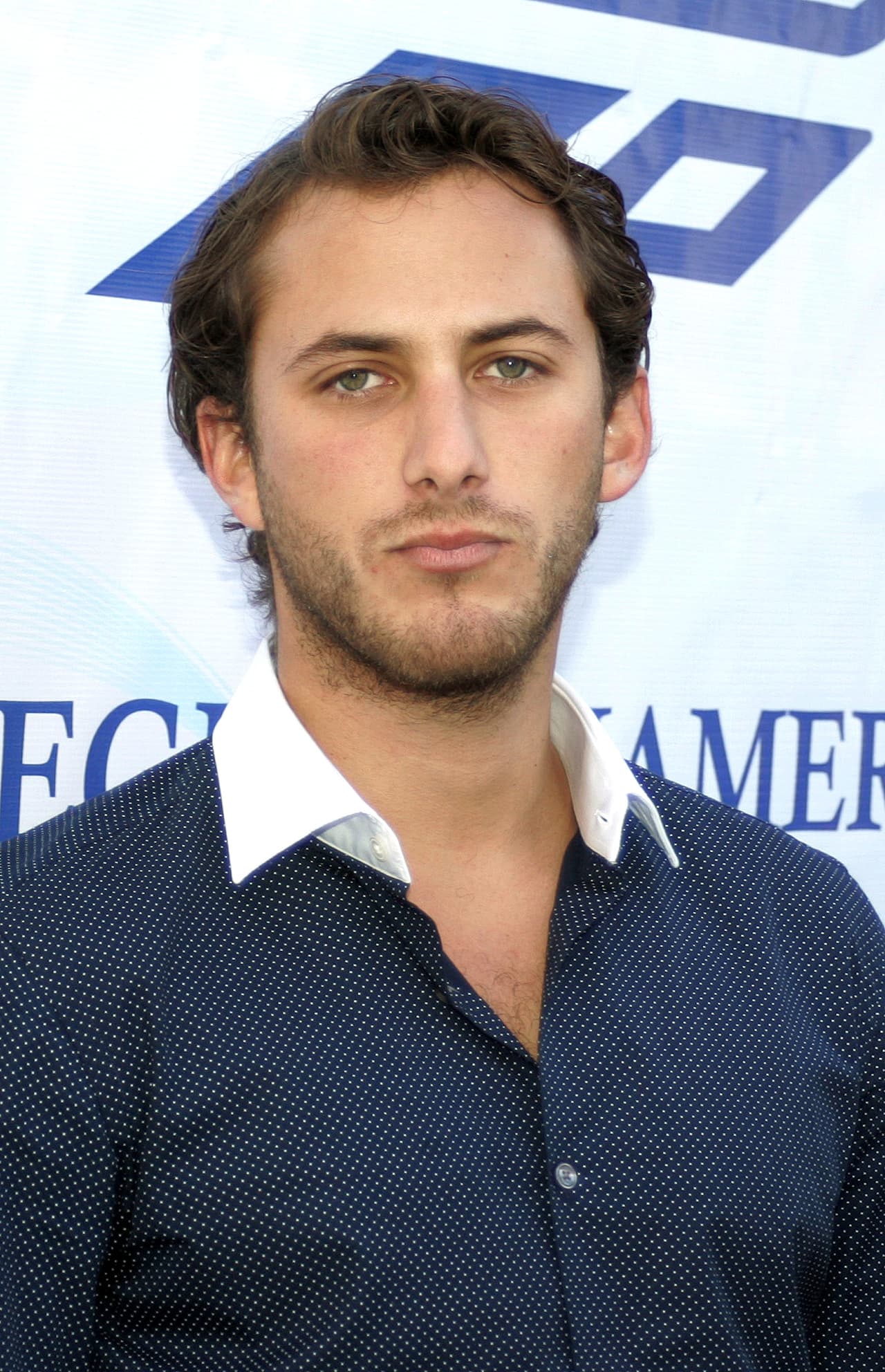 Ha participado en 12 películas, de las cuáles ha sido productor de cinco.