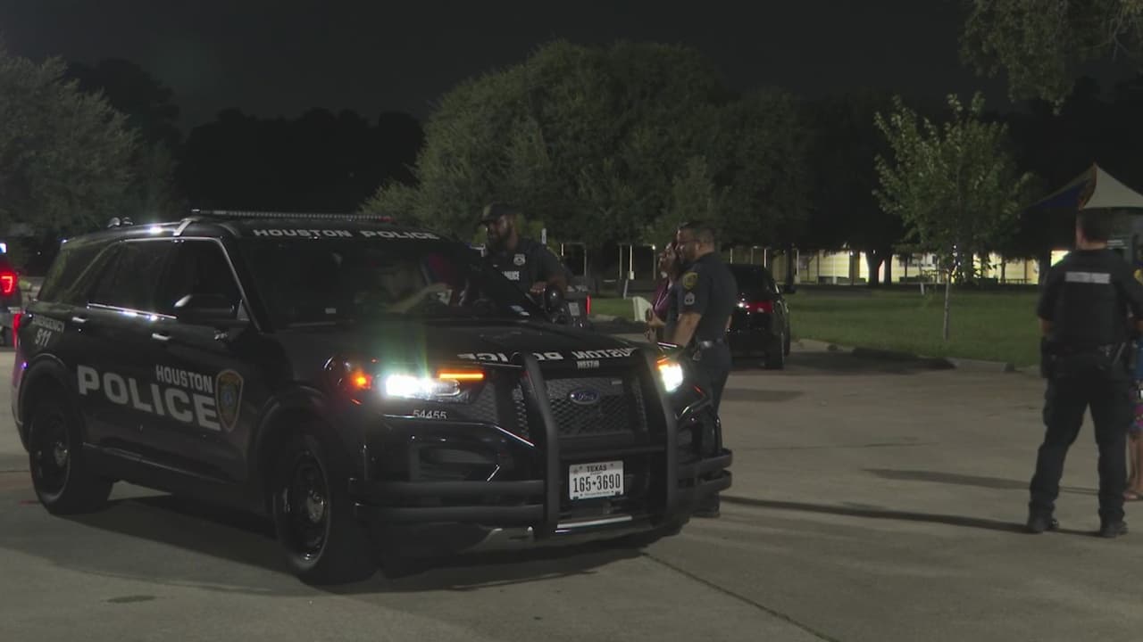 Un menor de 14 años es baleado para robarle su scooter en el parque Tidwell: hay tres arrestados