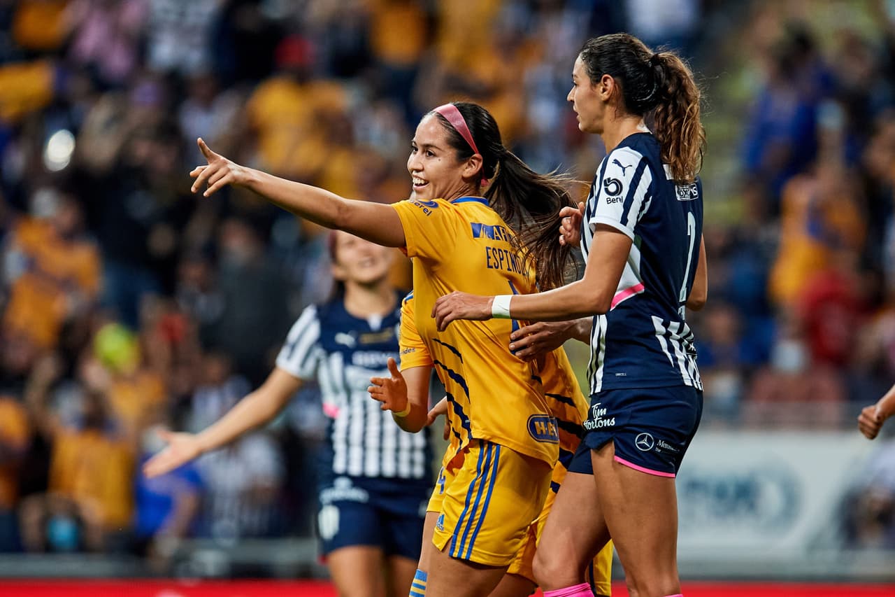 Pero en menos de 10 minutos, Tigres encontró el empate tras un disparo cuyo rebote quedó a merced de Alejandra Espinoza para empujar el balón de cabeza.