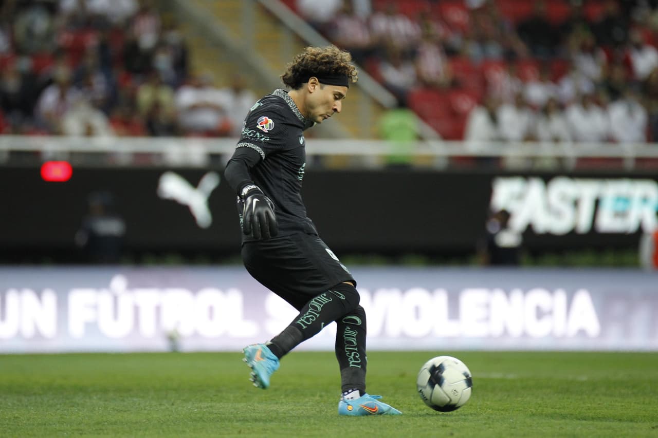 El Guadalajara y las Águilas brindaron un duelo poco espectacular en el Estadio Akron, aunque los locales tuvieron mejores oportunidades para marcar.