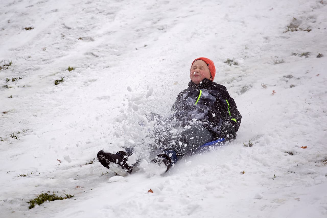 4.
<b> La ráfaga de viento más fuerte se registró en la costa de Galveston, con 55 mph</b>, reduciendo la visibilidad a 1.5 millas durante el evento.