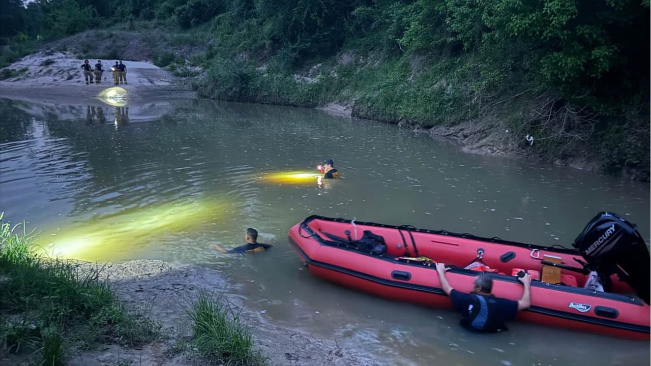 Muere el menor de 11 años que cayó a un arroyo hacia el norte de Houston