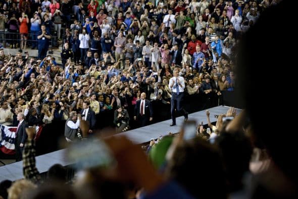 Durante su visita a la ciudad de Atlanta, el presidente Barack Obama se reunió con cientos de universitarios en el auditorio del Georgia Tech, donde habló de los problemas a los que se enfrentan los jóvenes al querer tener acceso a la educación universitaria, por lo que reiteró su interés en la accesibilidad a la educación superior para todos.