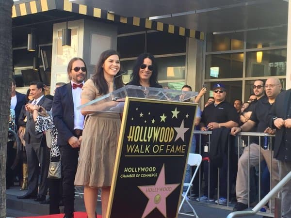 Alex González por su parte, también agradeció a todos los presentes en la ceremonia.