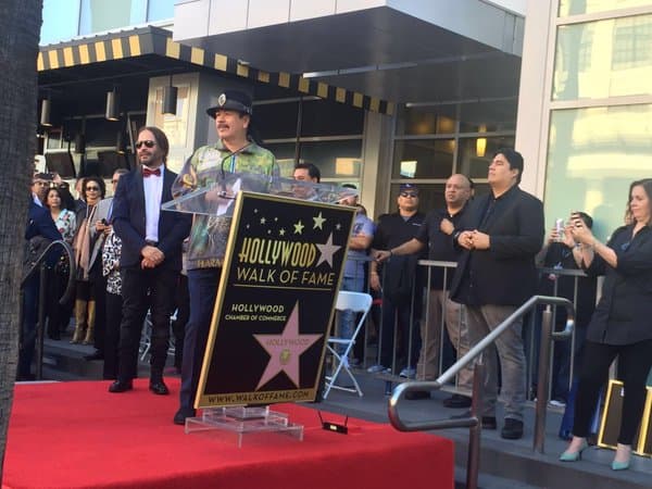 "...La comunidad latina ya tiene el peso para cambiar la política y la historia de este país y lo vamos a demostrar", indicó el músico.