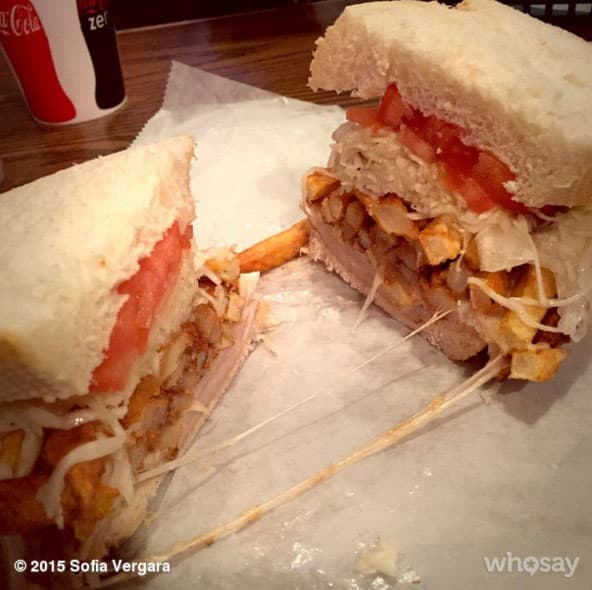 Todas las veces que Sofía Vergara sale comiendo en su Instagram