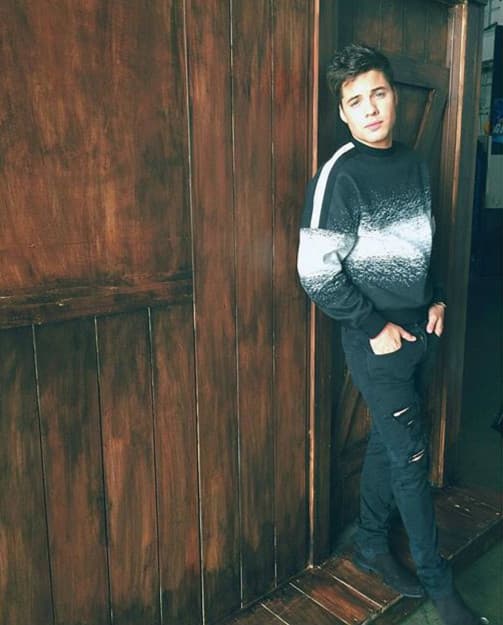 ¡El apuesto William!