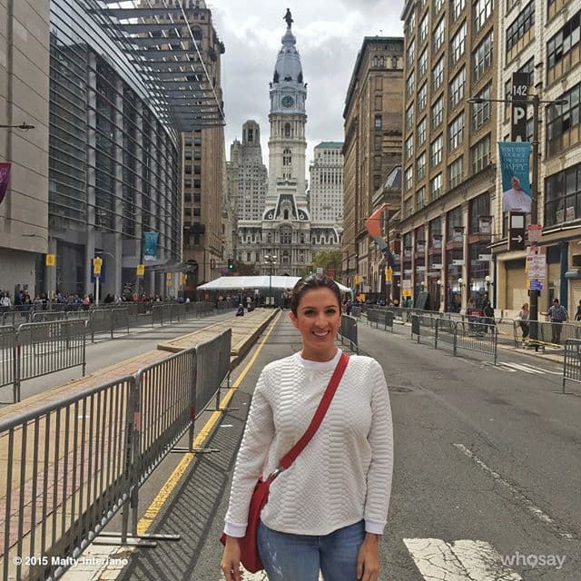 Esperando con ansias la llegada del Papa. (26 de septiembre).