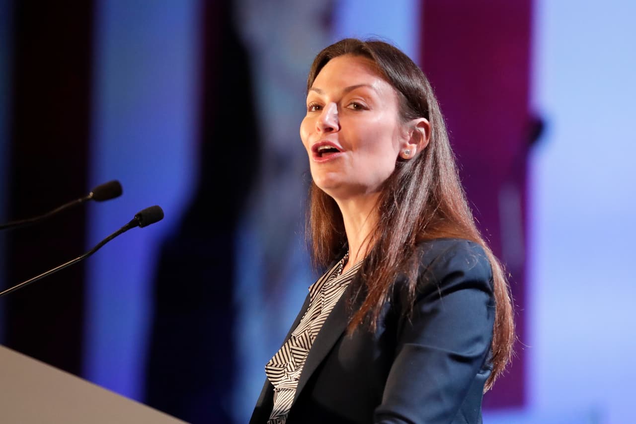 "Lo que ha hecho la administración Trump es destruir vidas": Nikki Fried sobre la crisis del coronavirus