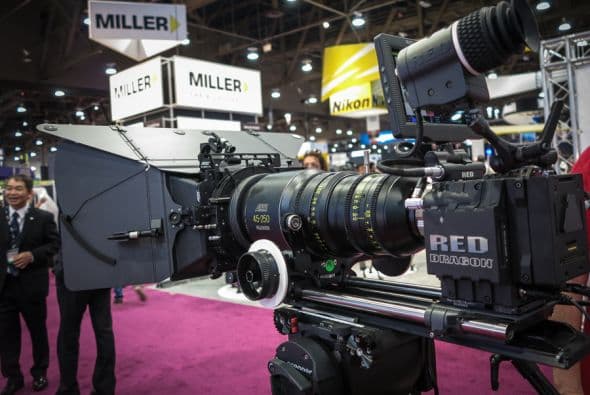 Más de 100,000 personas asistieron este fin de semana al NAB Show en Las Vegas donde 1,789 empresas expusieron sus productos e innovaciones a los medios.