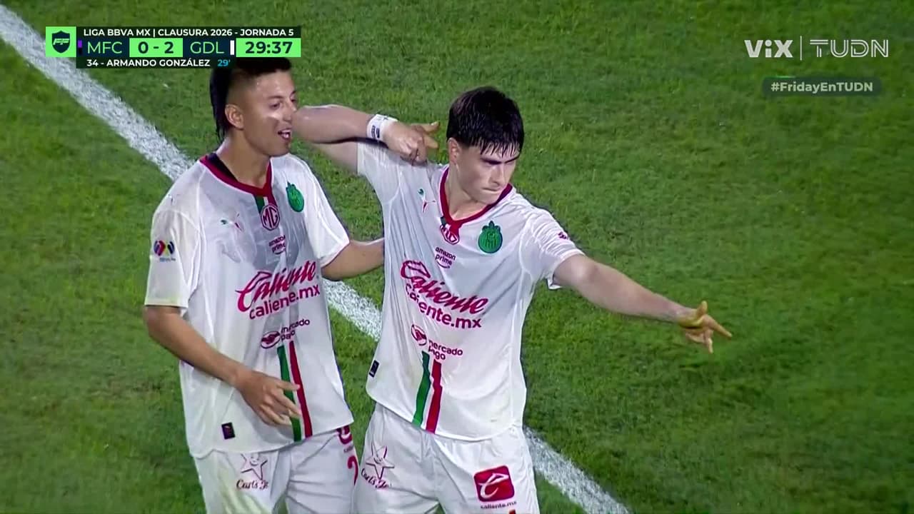 ¡Llega el segundo! 'Hormiga' González marca soberbio gol para Chivas