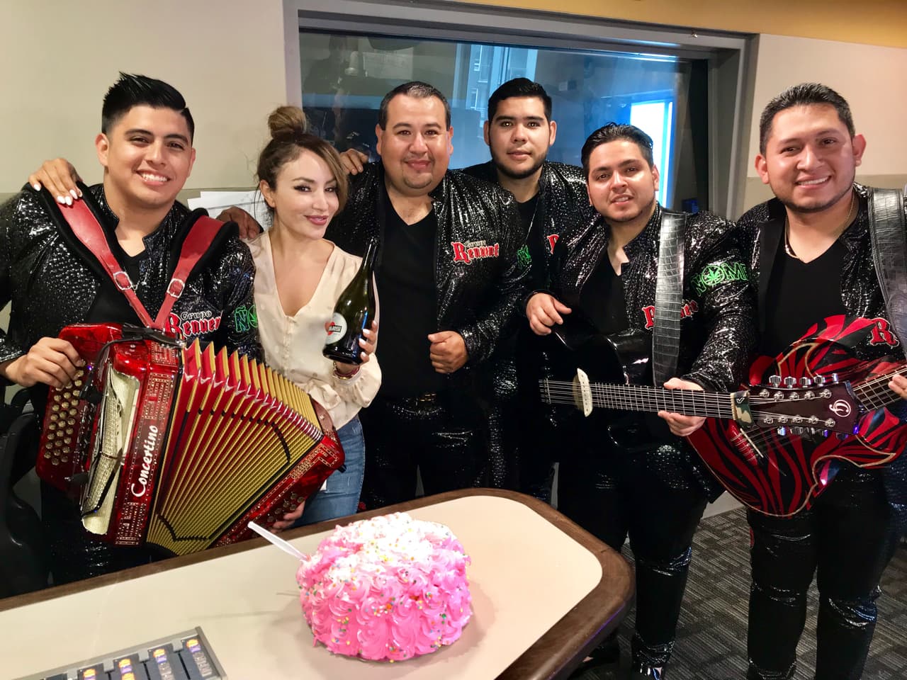 Un nuevo reto se presentó en su carrera profesional y ella llegó a 'tomar el toro por los cuernos'.