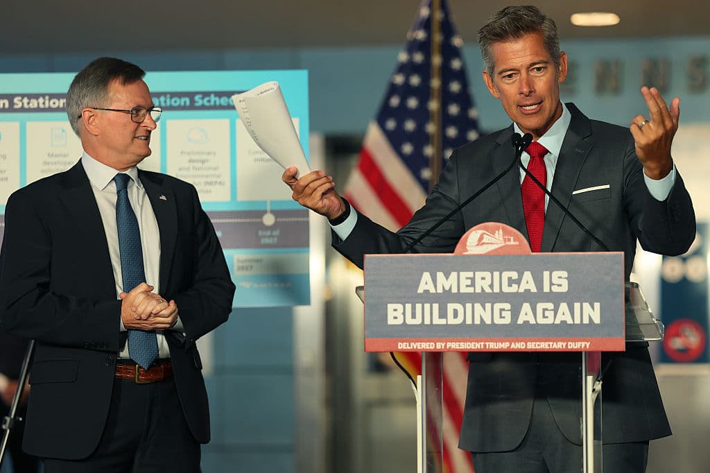 Trump amplía su control en Nueva York: asume rediseño de Penn Station