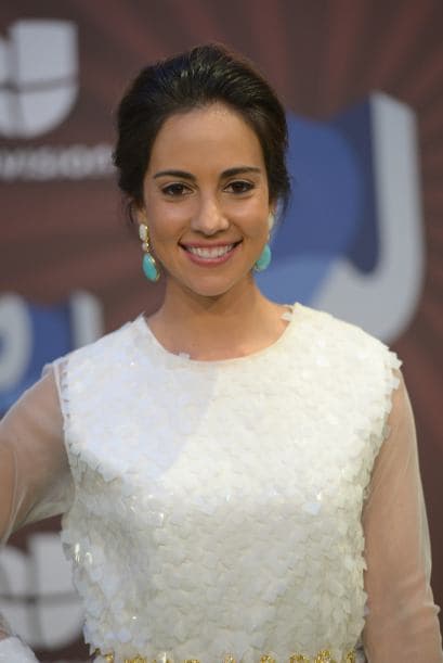 Cabello estilo Premios Juventud 2014