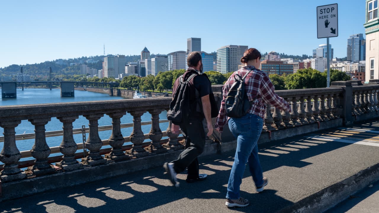 Trump dice que la inseguridad en Portland está fuera de control, pero estas cifras lo contradicen