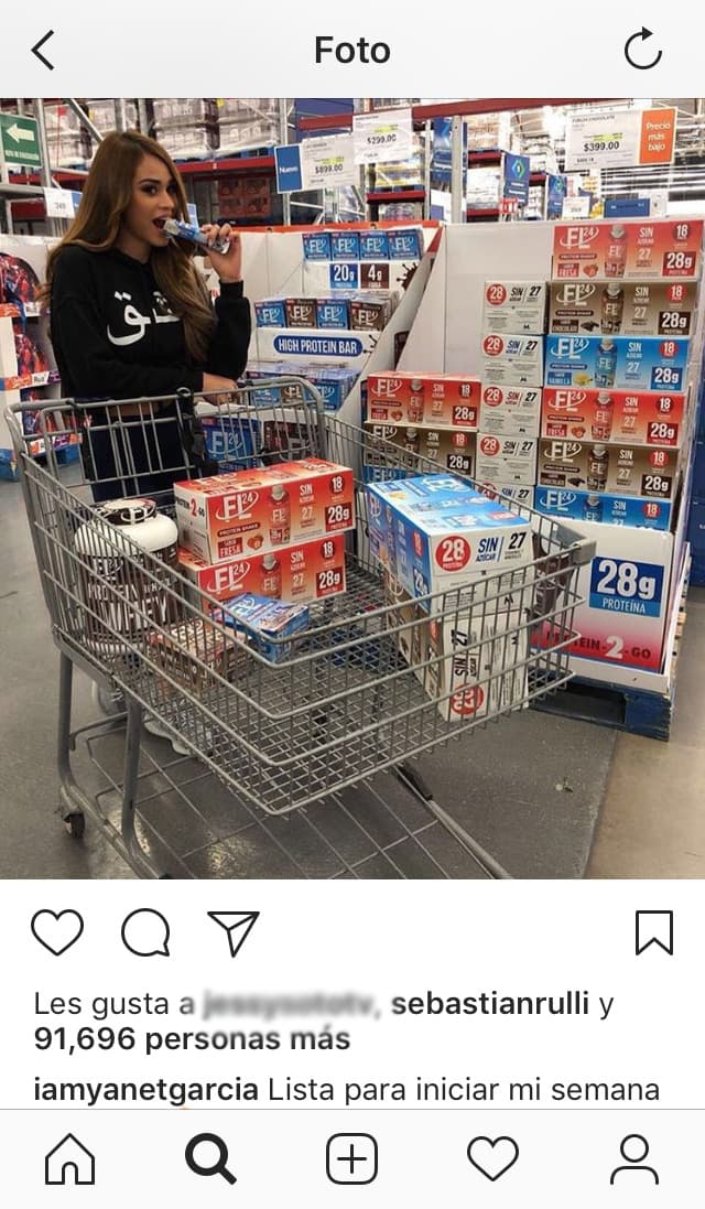 Y es que se puede ver que el actor ha dado 'like' a varias de las publicaciones de la presentadora originaria de Monterrey.