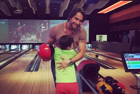 Sebastián Rulli está en un gran momento a nivel profesional y personal pues se encuentra más que enamorado de Angelique Boyer y en plenas grabaciones de su nueva telenovela "Tres Veces Ana". ¡No te pierdas el estreno mundial de esta historia el próximo 23 de mayo por Univision!