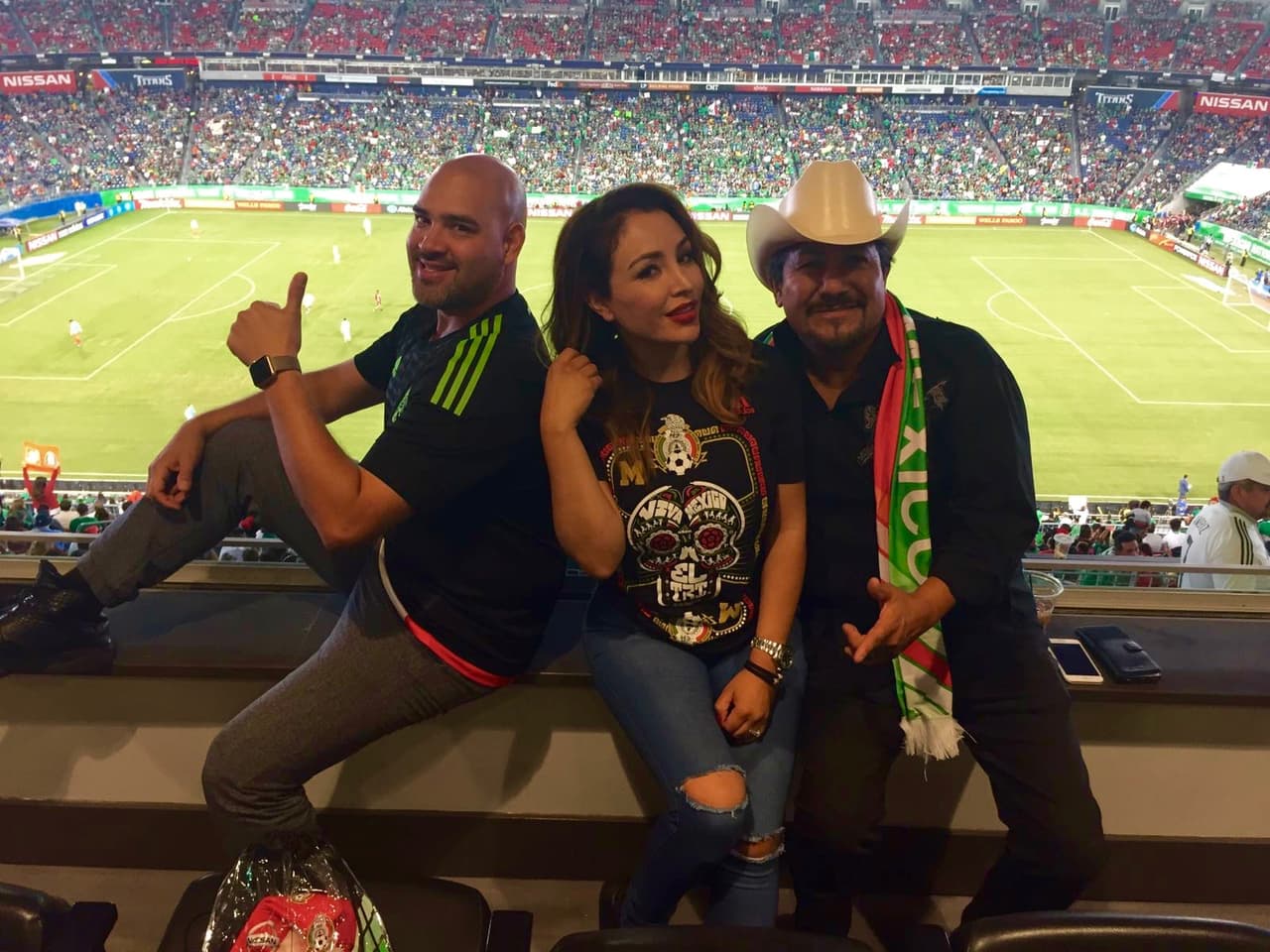 El Bueno, La Mala y El Feo acompañaron a la Selección Mexicana en el ‘Nissan Stadium’ de la ciudad de Nashville, Tennessee.