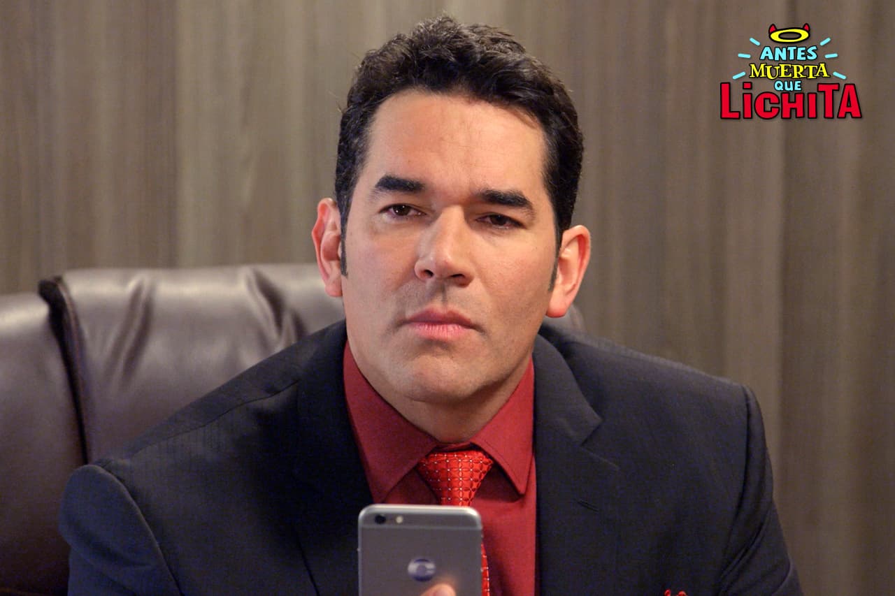 Augusto le confiesa a Draco que le gustan las mujeres con agallas como Alicia.