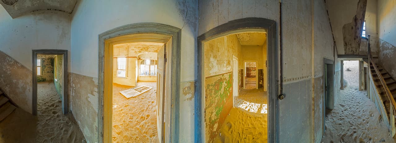 El aire sacude los cimientos de estos edificios.