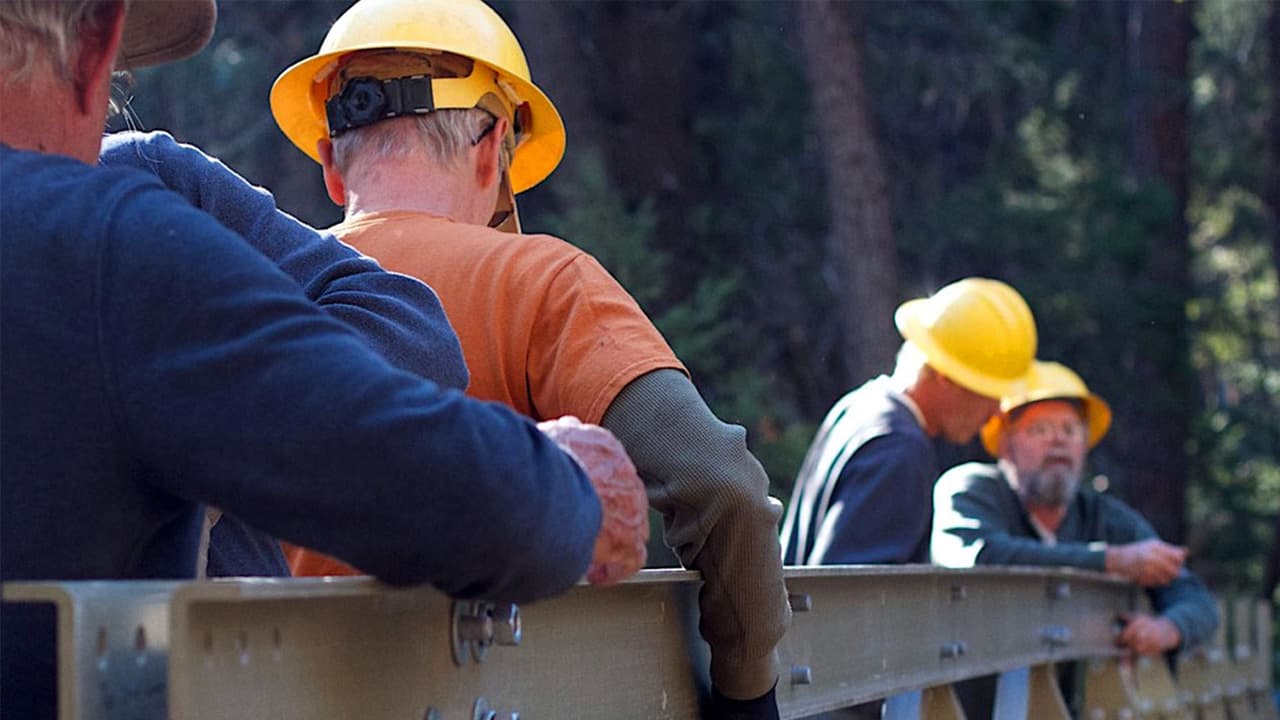 <h3 class="cms-H3-H3"><b>¿Qué significa la ordenanza de la semana laboral justa?</b></h3>
<br>La ordenanza de la Ciudad de la 
<b>semana laboral justa</b> requiere que los grandes empleadores 
<b>notifiquen a sus trabajadores</b> sobre 
<b>cambios en el horario</b> y hagan 
<b>pagos</b> por 
<b>cambios de última hora.</b> 
<br>A pesar de que la ordenanza 
<b>fue aprobada en 2020</b>, será 
<b>efectiva</b> a partir de 
<b>este viernes</b>.
<br>A partir 
<b>del 1 de julio,</b> los empleadores deberán 
<b>notificar los horarios</b> de trabajo 
<b>con 14 días de antelación</b>, en lugar de los 10 días que se requerían. 
<br>Además, los trabajadores que 
<b>ganen menos de 29.35 dólares</b> por hora (
<b>56,381 dólares al año</b>) están protegidos por la ordenanza. 
<br>La medida aplica para trabajadores en la 
<b>industria médica, hotelería, restaurantes, almacenes y construcción</b>, entre otros.