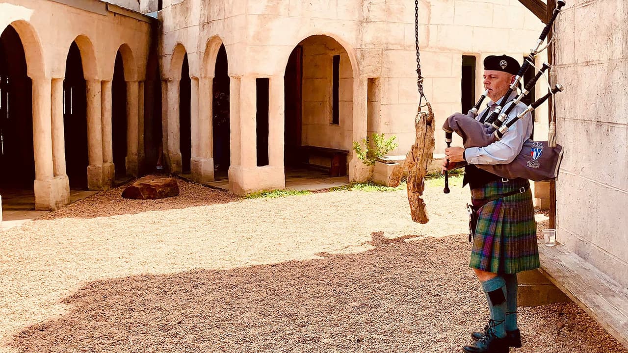 Newman’s Castle es sin duda una opción agradable que hará disfrutar a los más pequeños en este verano.