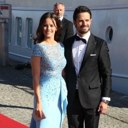 La princesa Sofía, esposa de Carlos Felipe de Suecia, causó furor, ya que antes de casarse había sido modelo de ropa interior, pero el príncipe siguió el ejemplo de su padre y obedeció al dictado de su corazón.