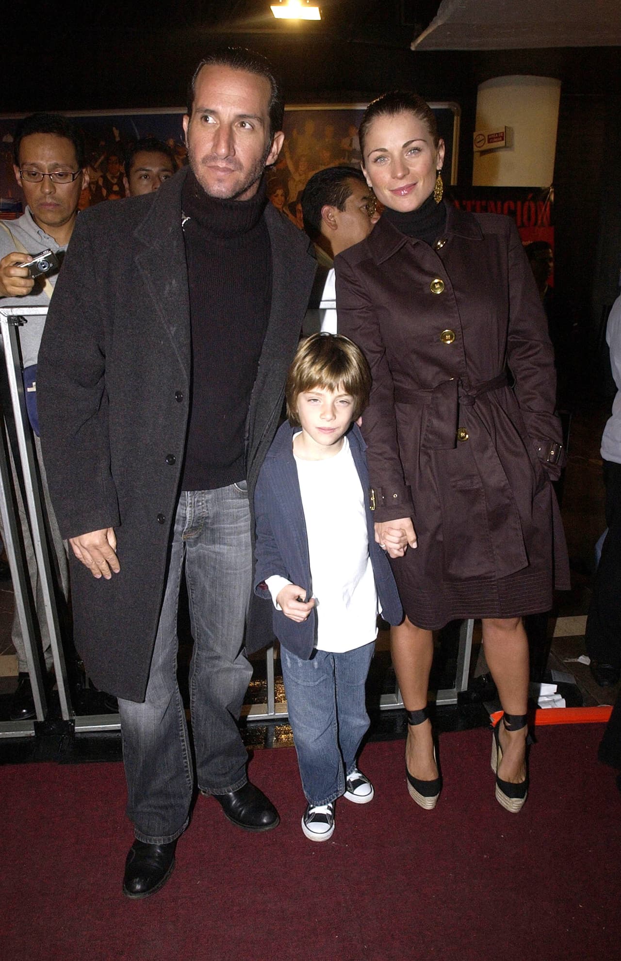 Nicolás Valdés Paleta es producto de la relación entre los actores Ludwika Paleta y Plutarco Haza, quienes se casaron el 18 de abril del 2000. Nico nació el 11 de noviembre de 1999.