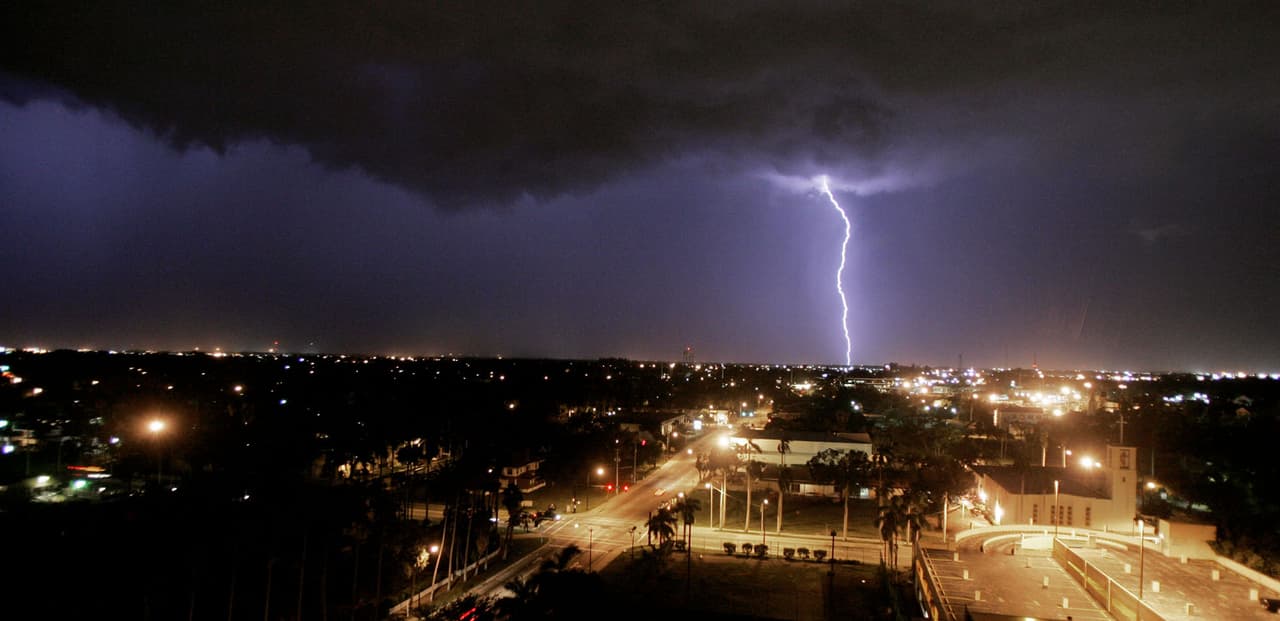 53 muertos en 10 años: ¿por qué Florida lidera las muertes por impacto de rayos en EEUU?