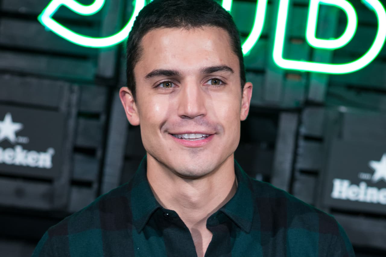 El apuesto actor se convertirá en Javier Morey en El Príncipe, y nos conquistará cada noche apoderándose de la pantalla de UniMás.