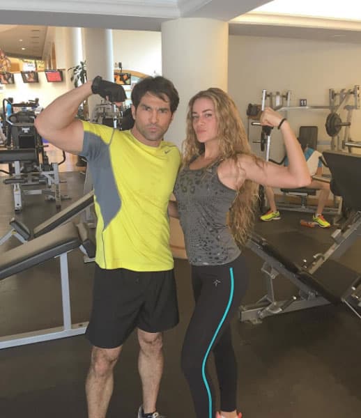 Arturo Carmona y Candela Márquez no sólo fueron compañeros en "Un camino hacia el destino", también en el gimnasio.