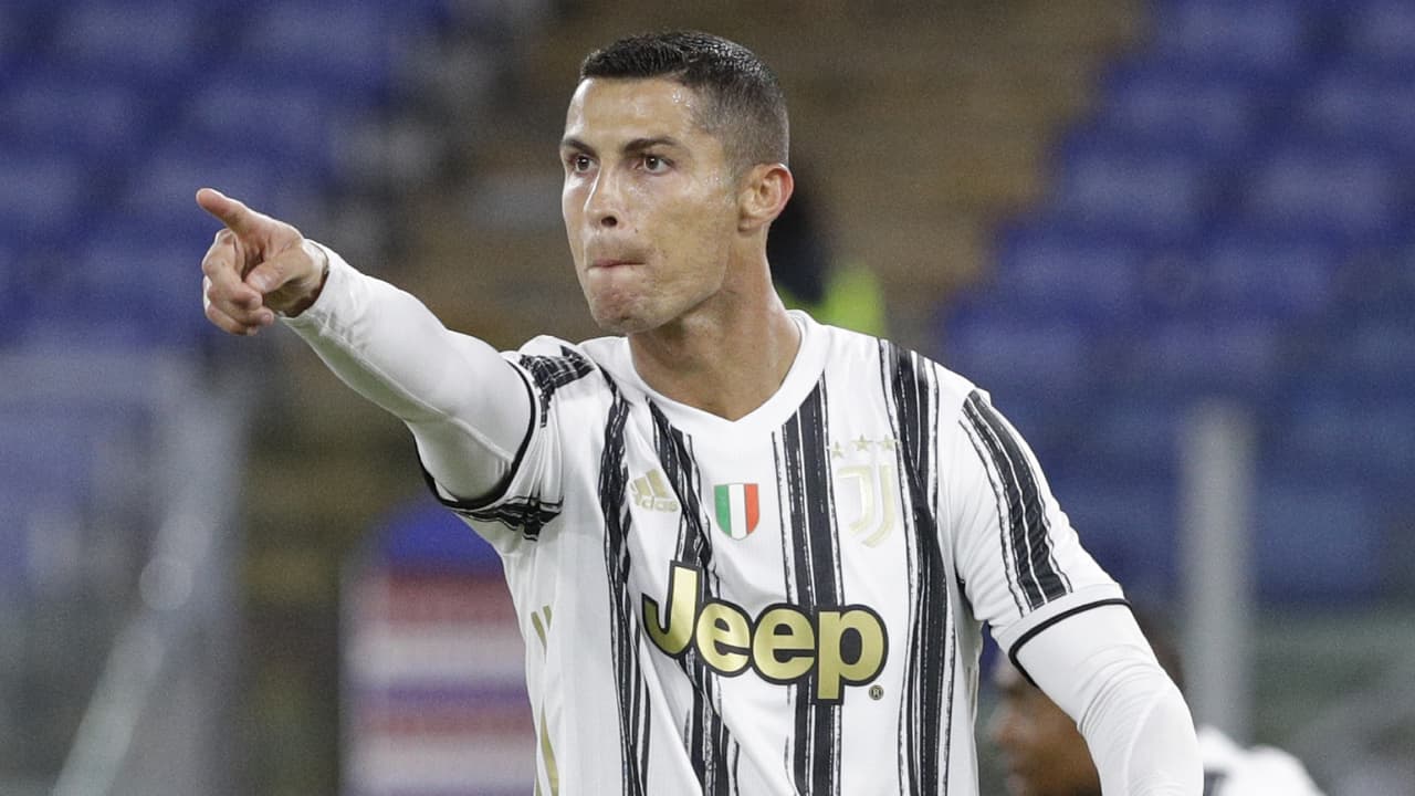 ¡Nada lo detiene! Cristiano ve entrenar a Portugal desde su balcón