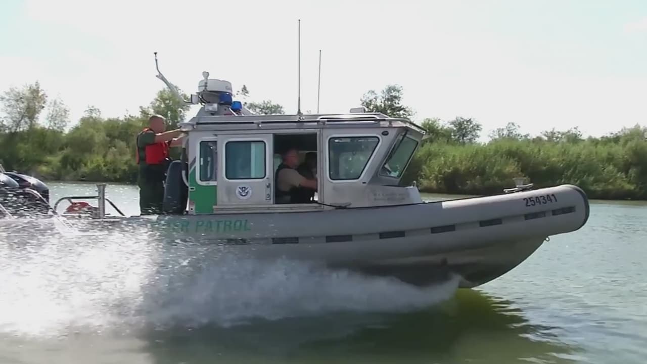 Confesiones de un coyote: "Prácticamente todos estamos en crisis" desde que ganó Trump