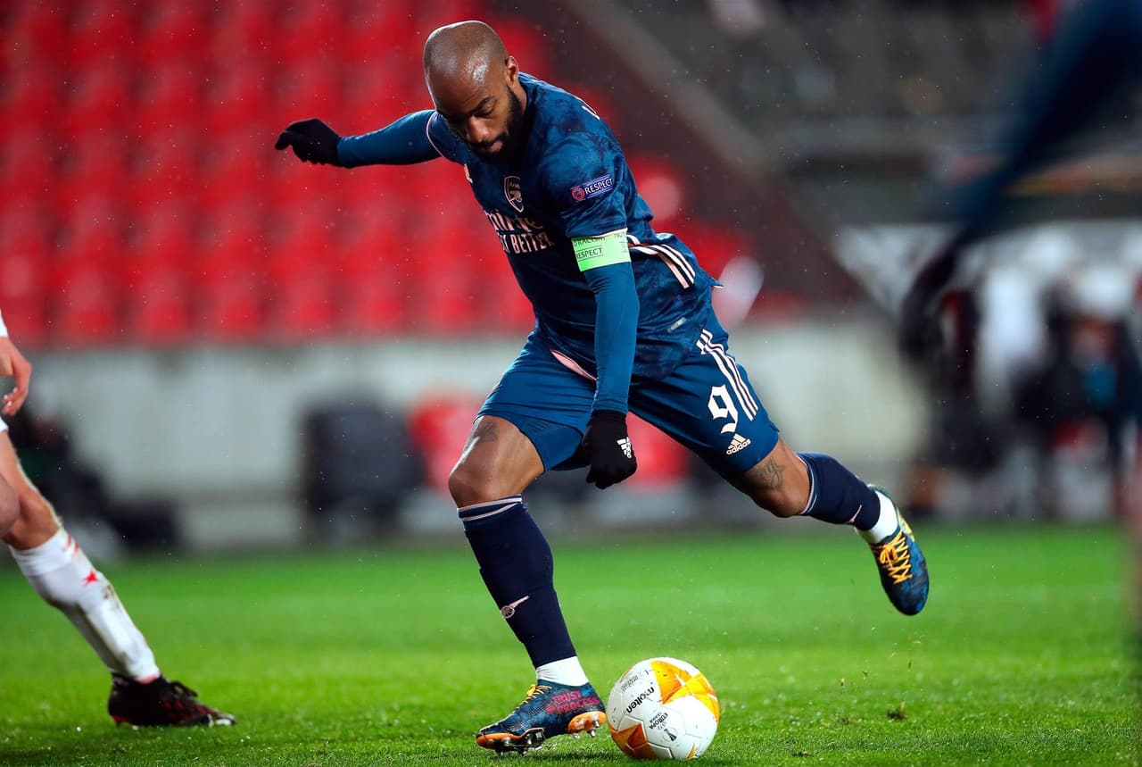 Arsenal golea al Slavia Prague 4-0 y califica a las Semifinales de la UEFA Europa League. Nicolas Pépé abrió el marcador al minuto 18 y le siguió Buyako Saka a los 24' y Alexandre Lacazette sentenció la tarde con doblete.