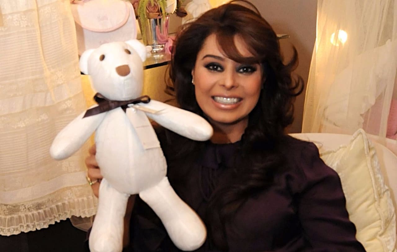 "
<b><a href="https://www.univision.com/shows/el-gordo-y-la-flaca/reaparecio-yadhira-carrillo-revelo-por-que-no-ha-sido-madre-todavia-video" target="_blank">Y le dije 'no puedo'</a></b>. Ahí se fue una segunda oportunidad para irme. Me comentó que Britney Spears quería ese personaje, lo platicamos", contó.
<br>