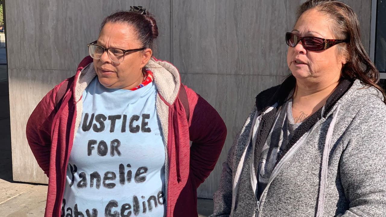 Familiares y amigos de las víctimas se presentaron en la fiscalía para exigir justicia para Yanelly y la bebé Celine.