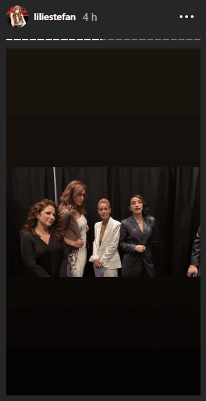Adicionalmente, Facebook Watch realizará un spin off de la serie llamado: 'Red table talk: the Estefans', el cual estará ambientado en Miami y será protagonizado por la exitosa cantante cubanoamericana Gloria Estefan, su hija Emily -que le sigue los pasos en la música- y su sobrina Lili, la popular Flaca de Univision.