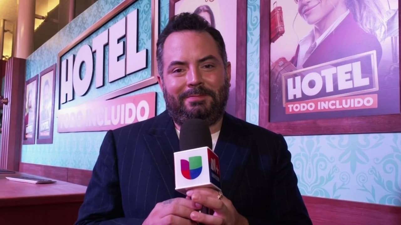 José Eduardo Derbez envía mensaje a Primer Impacto por el gran estreno de Hotel Todo Incluido en ViX
